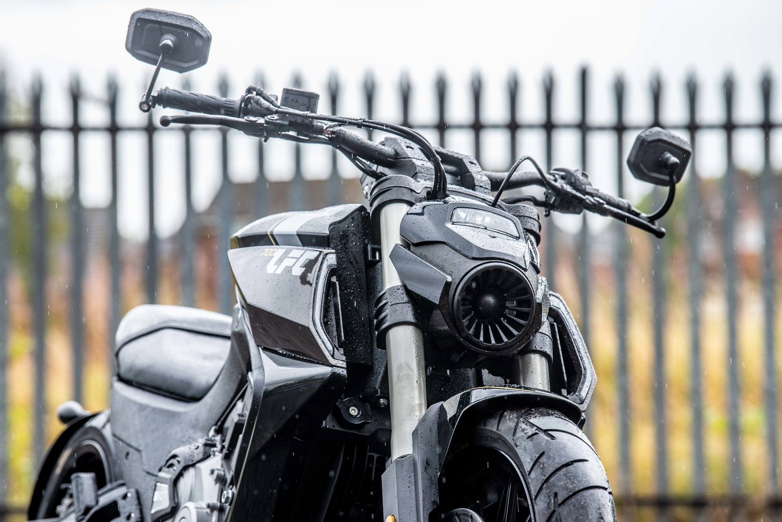 The Benda LFC700 - detail