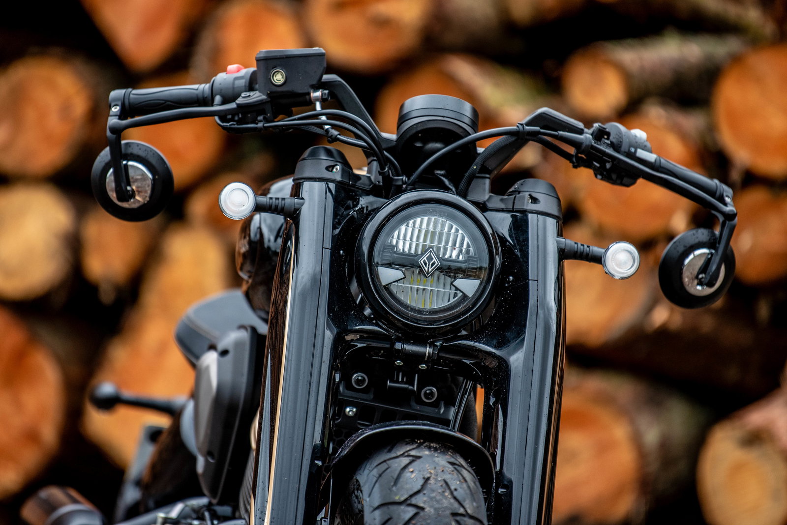 The Benda Napoleonbob 500 - detail