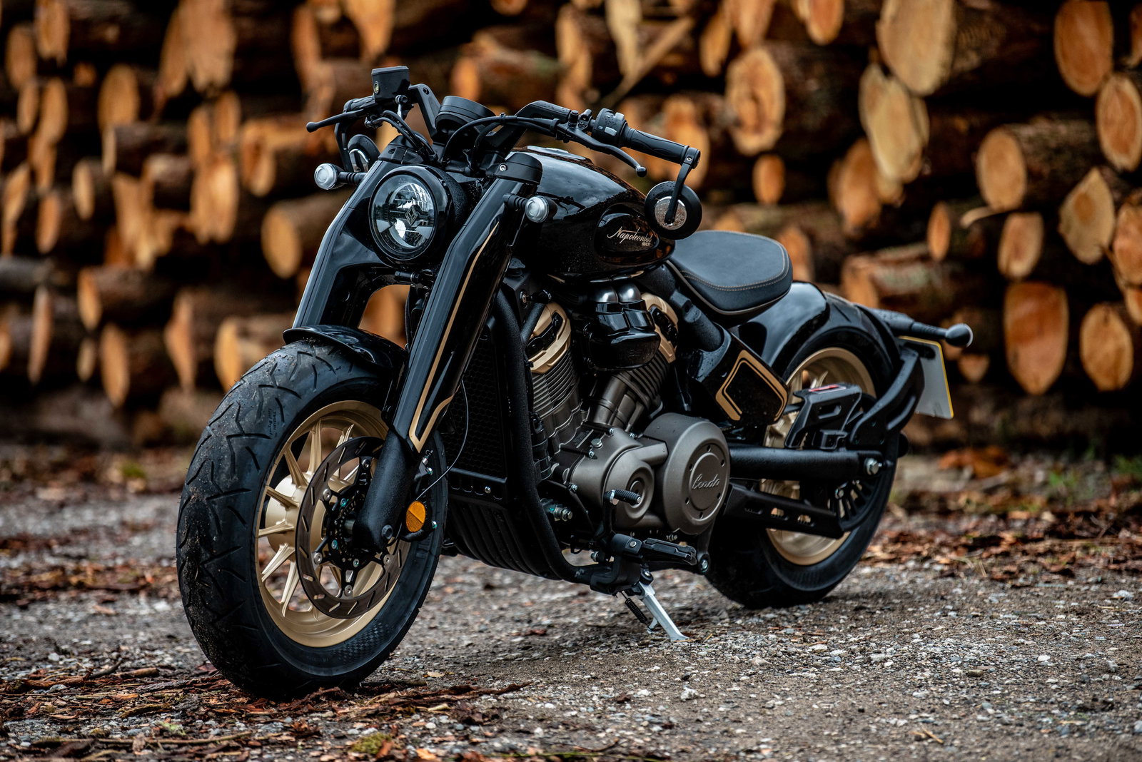 The Benda Napoleonbob 500 - static