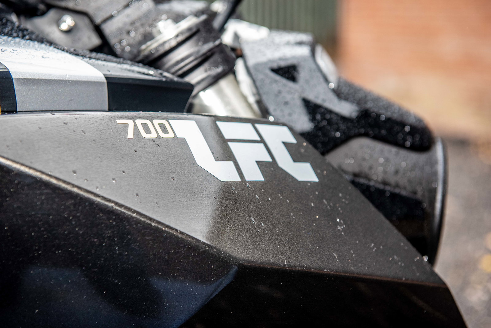 The Benda LFC700 - detail