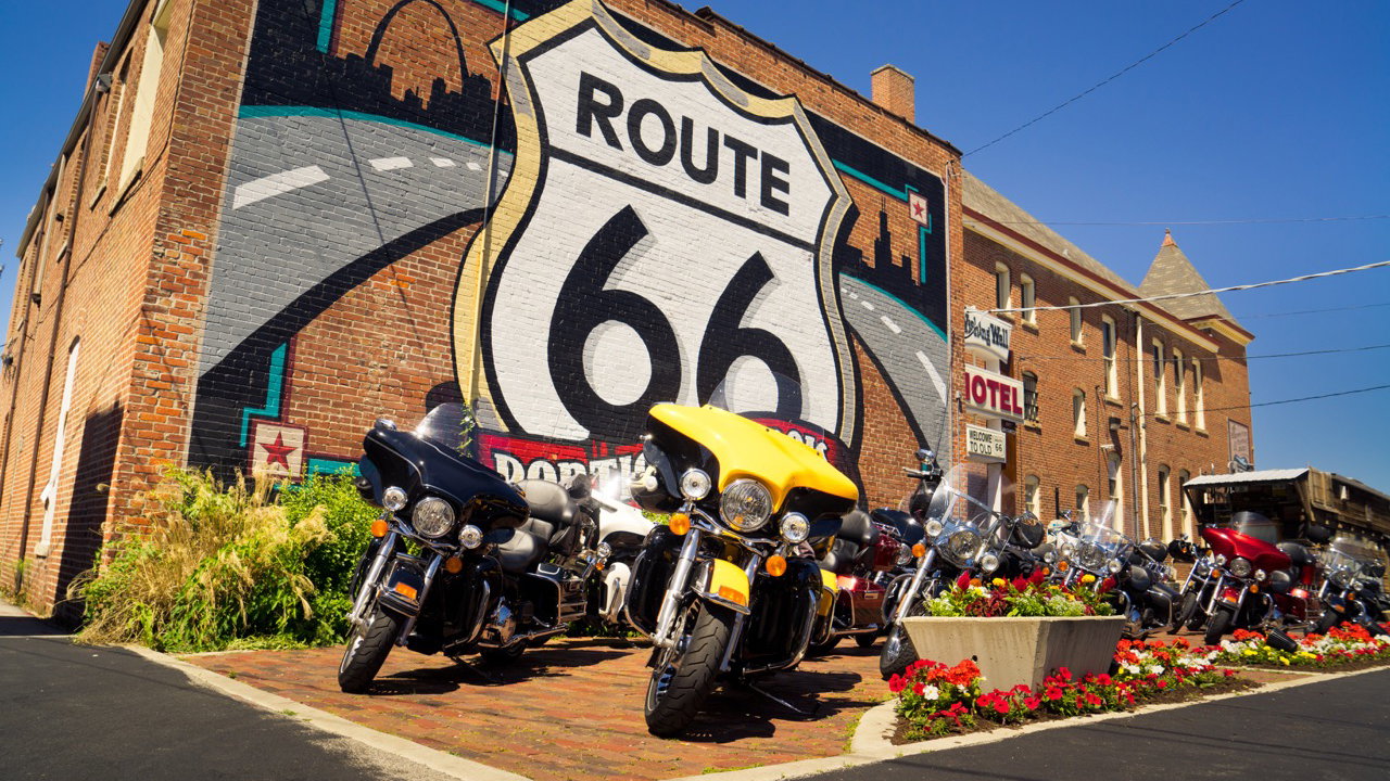 An Eagle Rider Route 66 tour