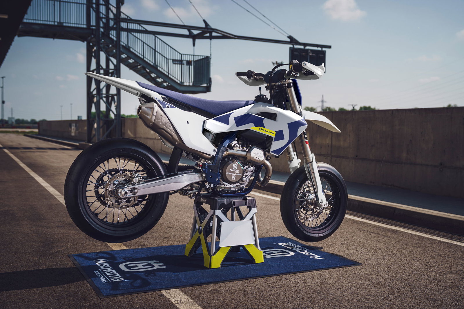 2026 Husqvarna FS 450 supermoto bike