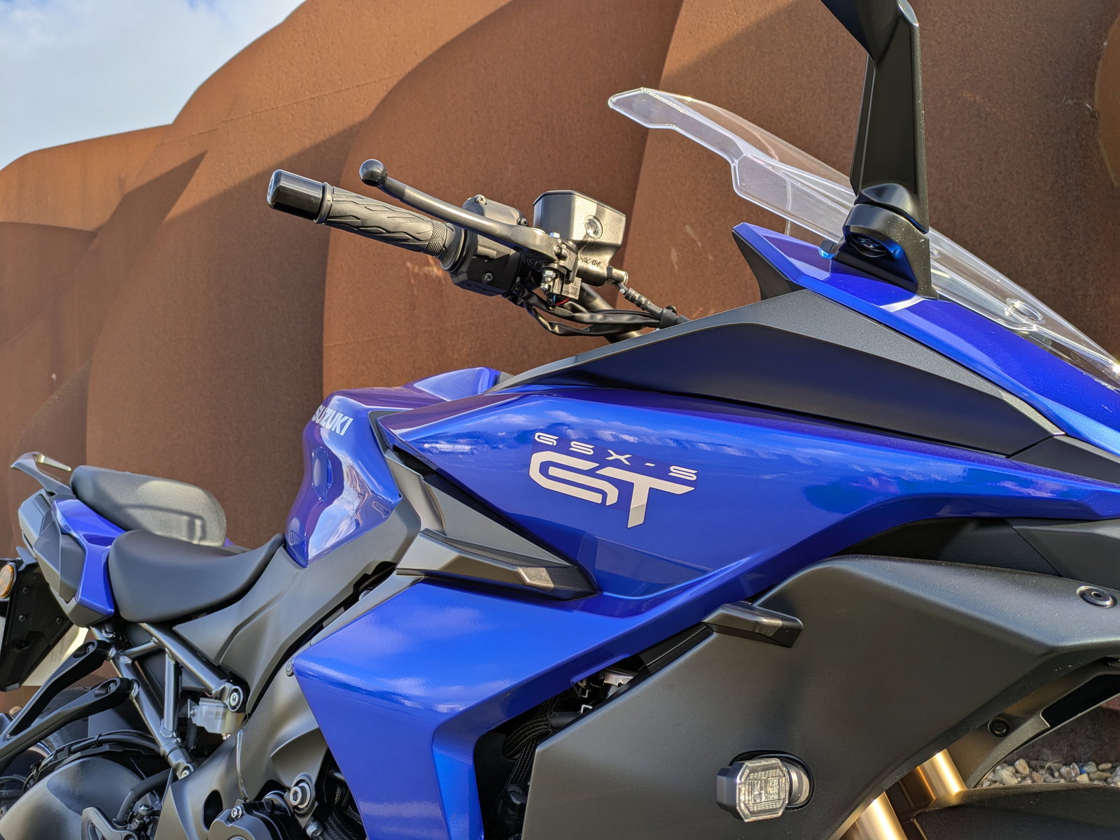 Suzuki GSX-S1000GT
