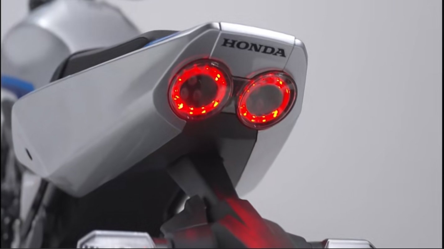 The tail lights of the CB500 Super Four