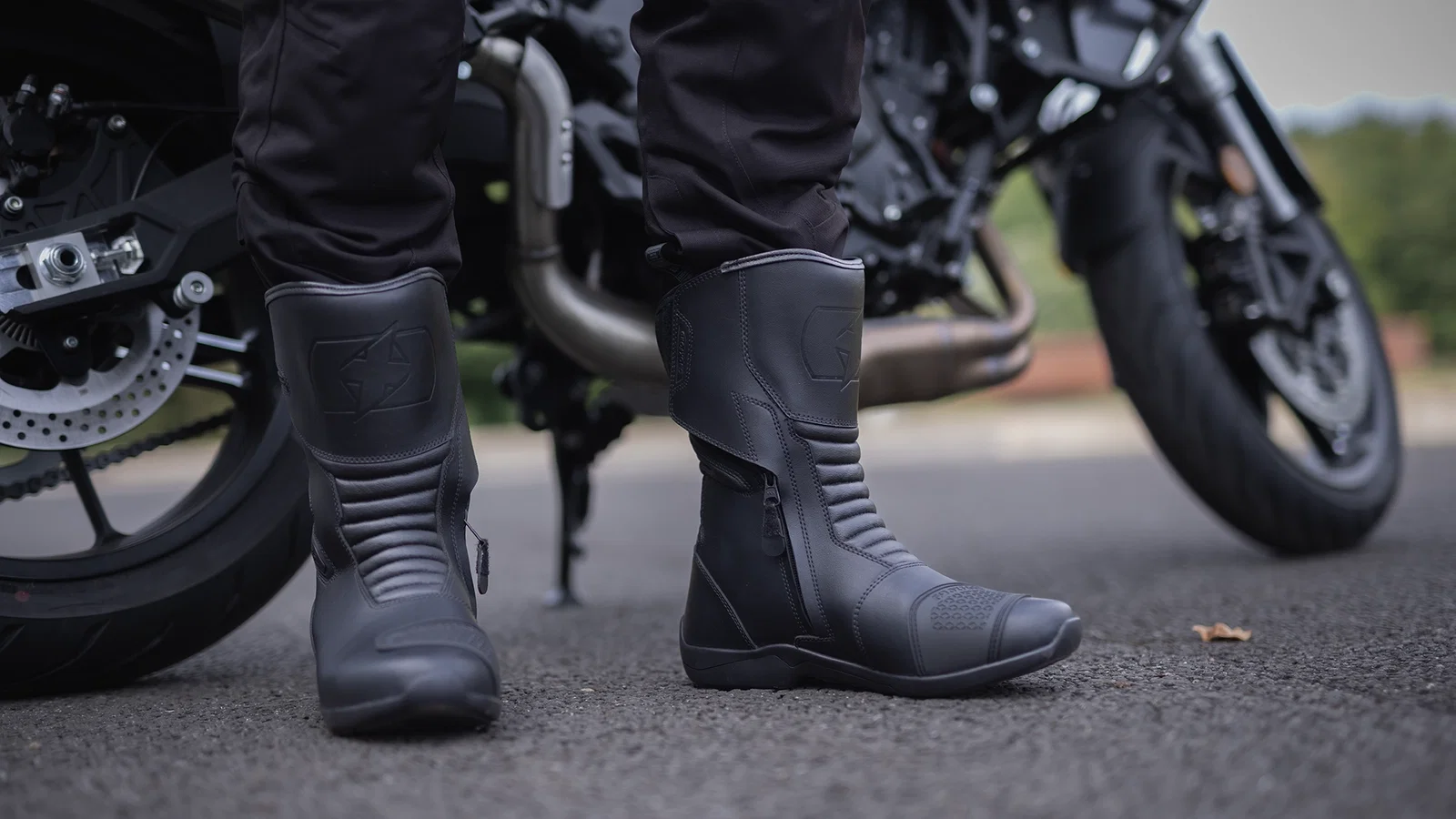 Oxford Tracker 3.0 unisex waterproof boot