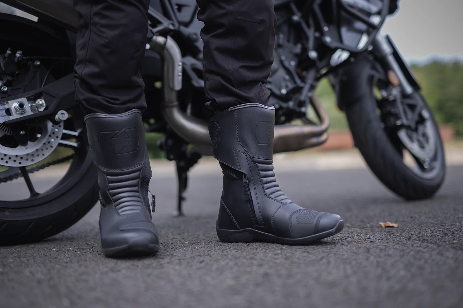 Oxford Tracker 3.0 unisex waterproof boot