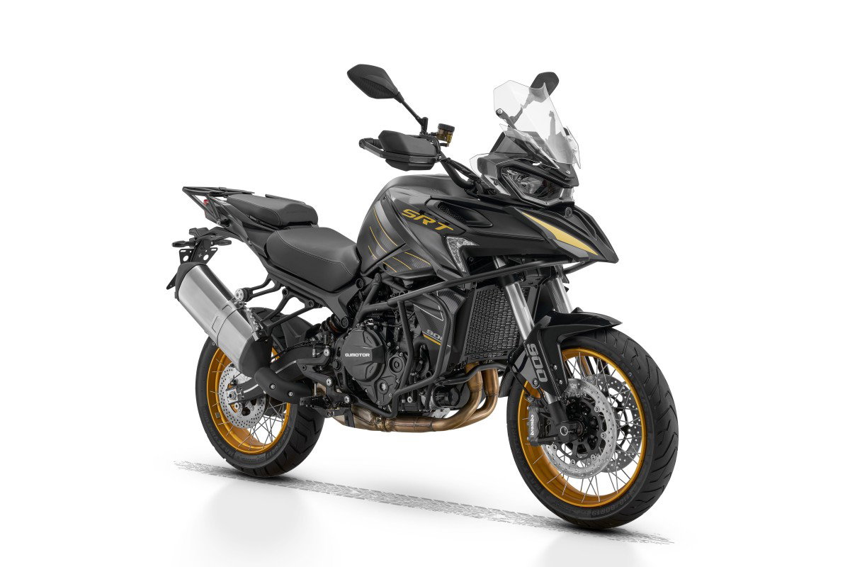 QJMotor SRT 900 S in black