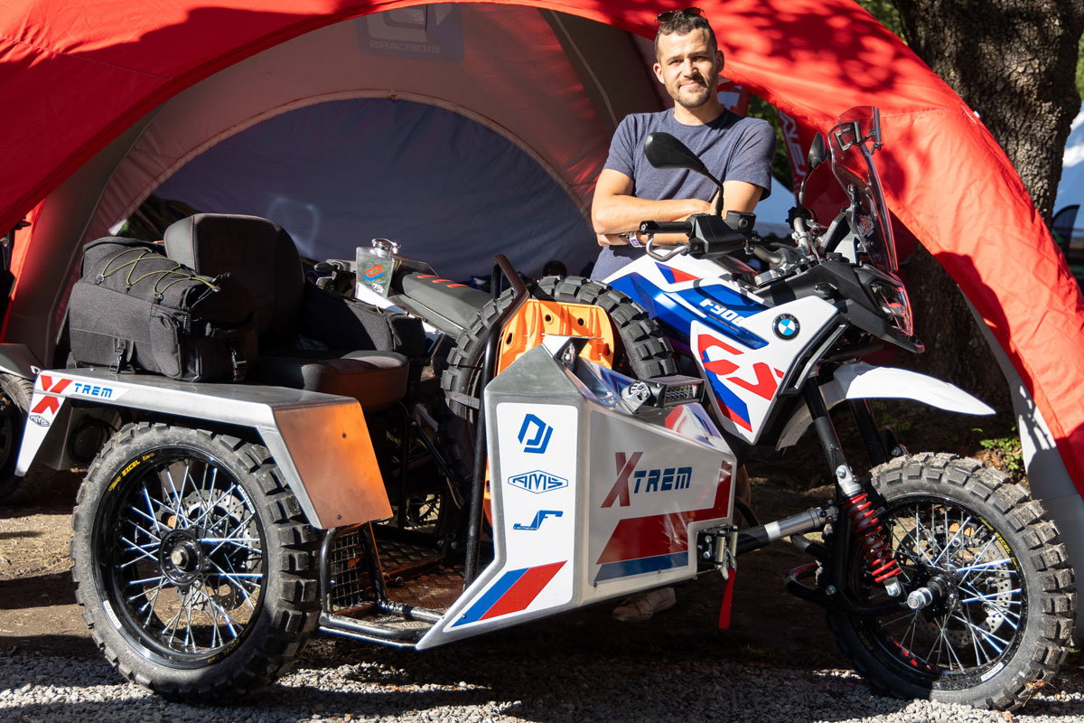 BMW F 900 GS sidecar rig by DJ Side Cars