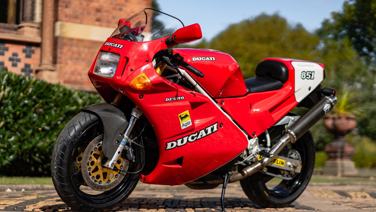 A 1991 Ducati 851 SP3