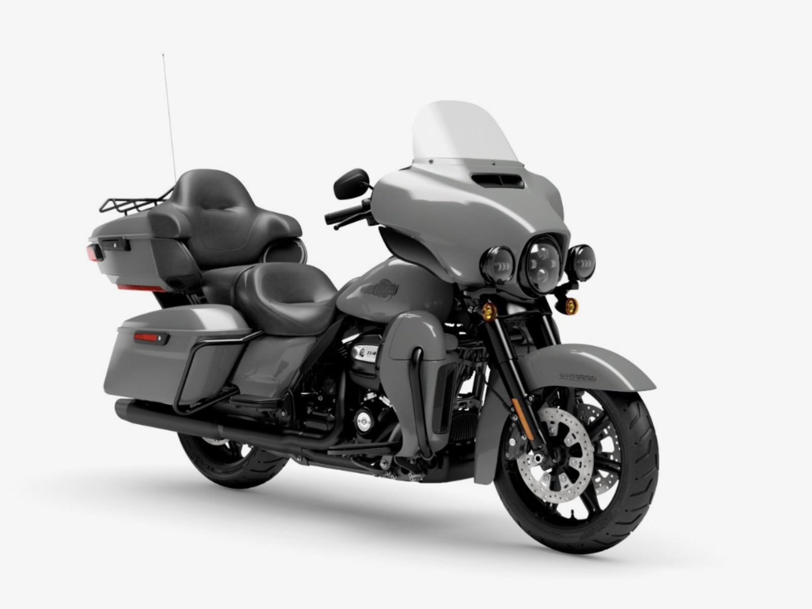 The 2024 Ultra Limited (pictured) is hard to distinguish from the 2025 Street Glide Ultra
