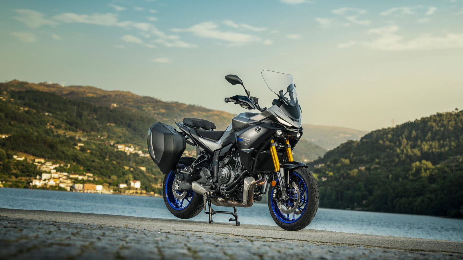 2026 Yamaha Tracer 7 GT Y-AMT
