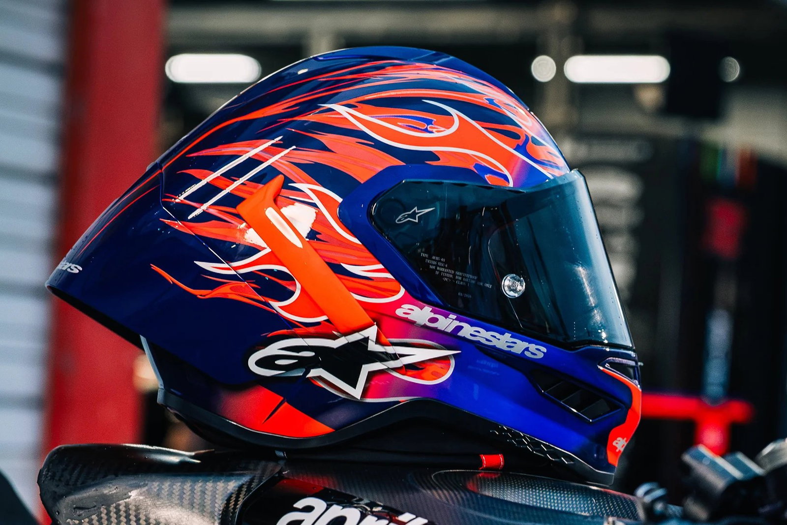 Alpinestars launches Flyte limited edition S-R10 helmet and 