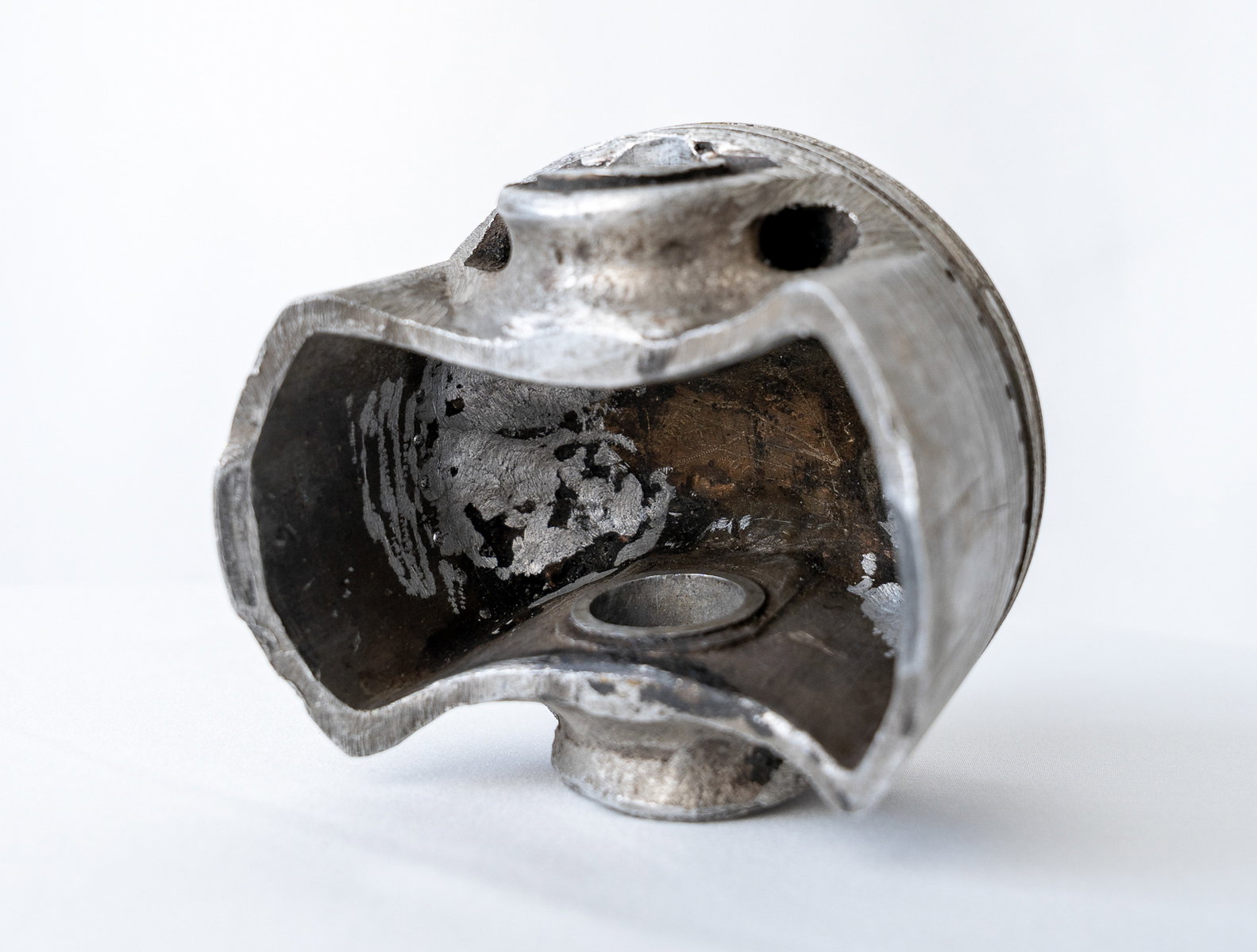 A piston cast by Burt Munro