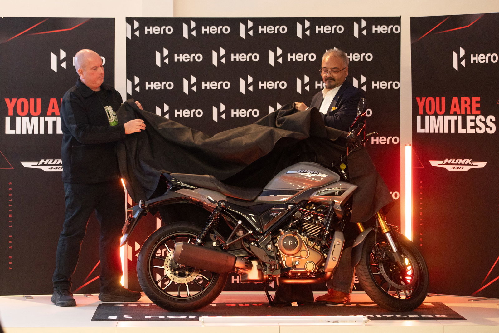 Lee Mason and Sanjay Bahn pull the covers off the Hunk 440