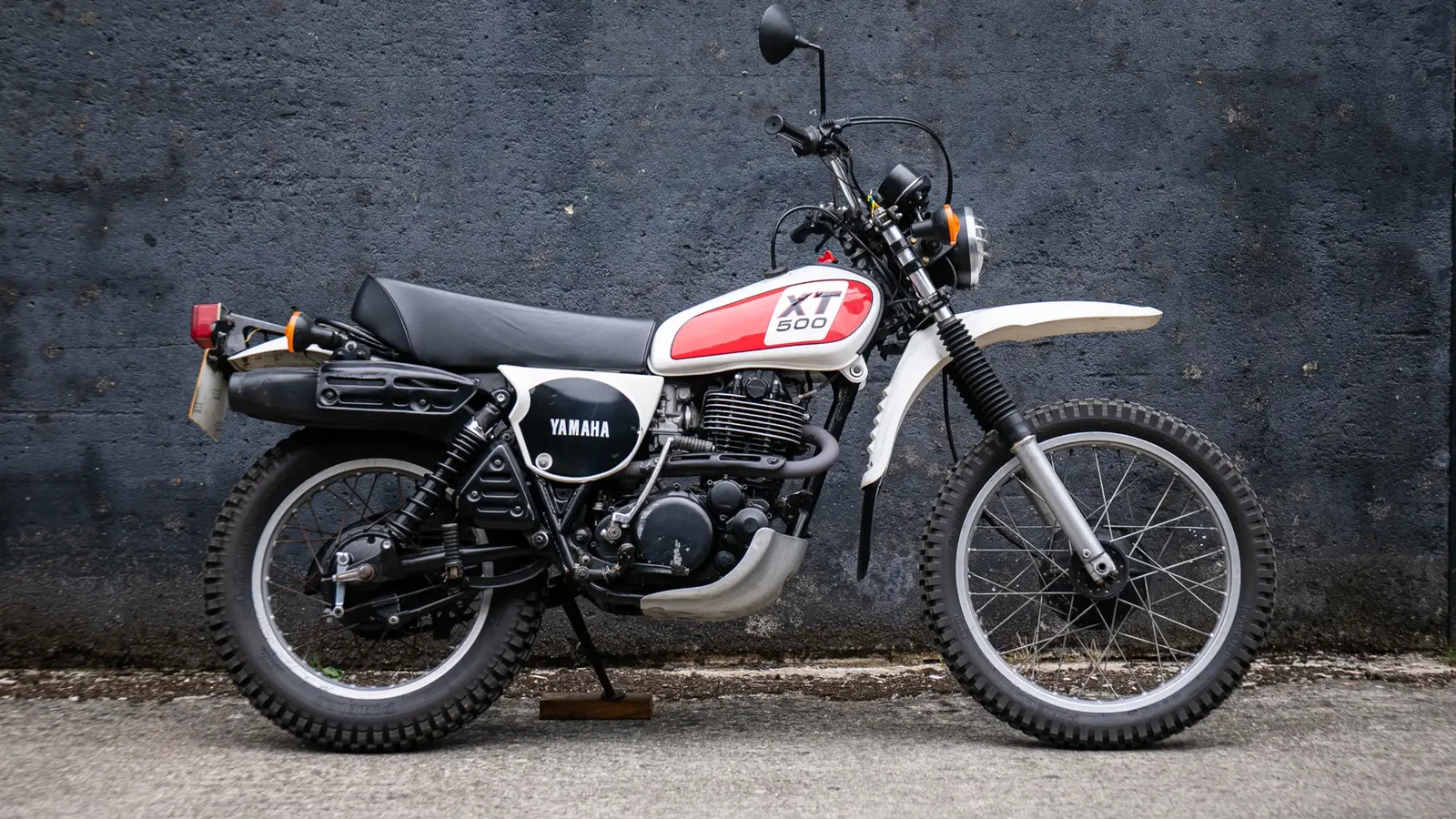 Yamaha XT500 Harry Metcalfe bike
