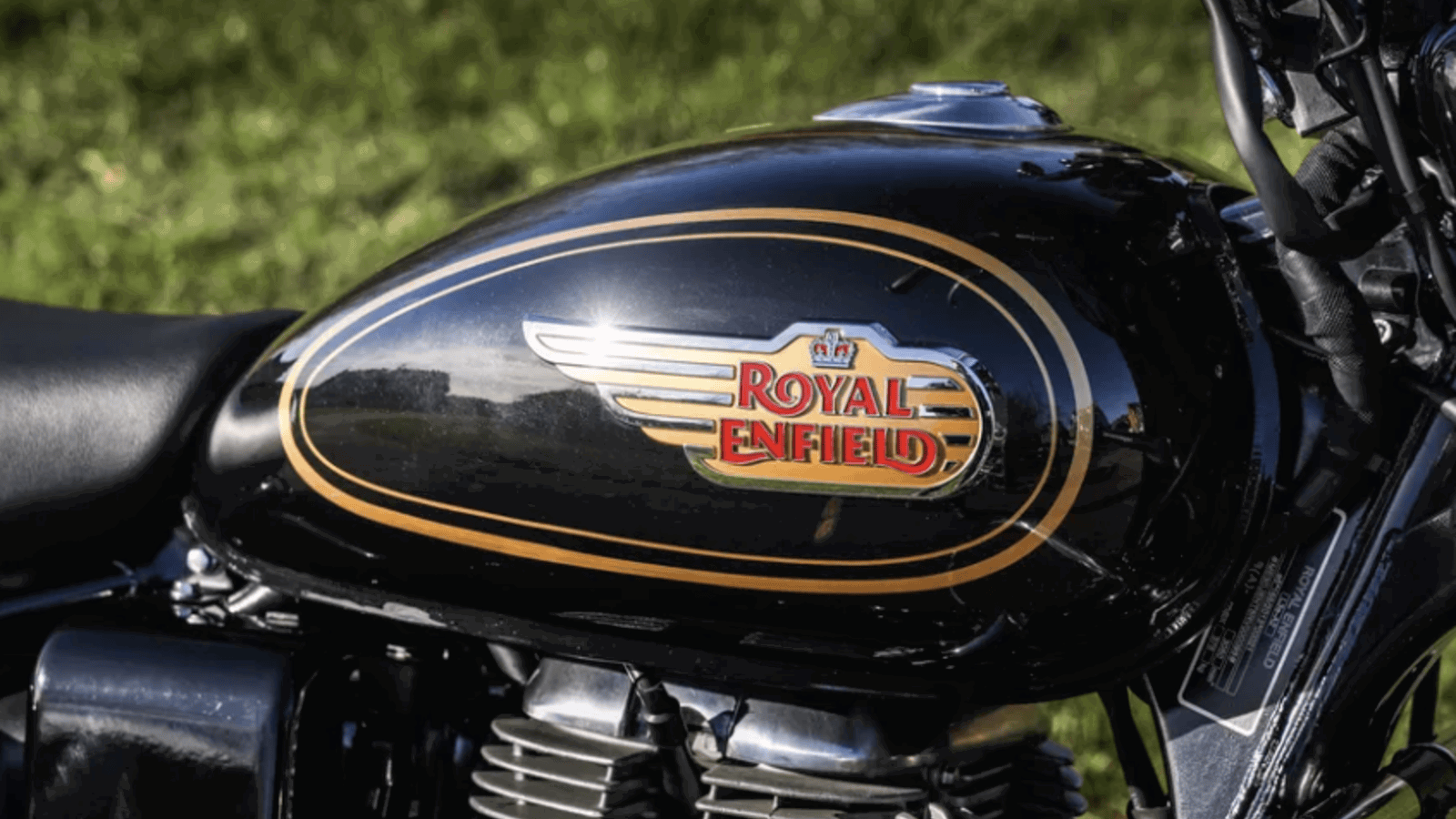 Royal Enfield Bullet 350 fuel tank