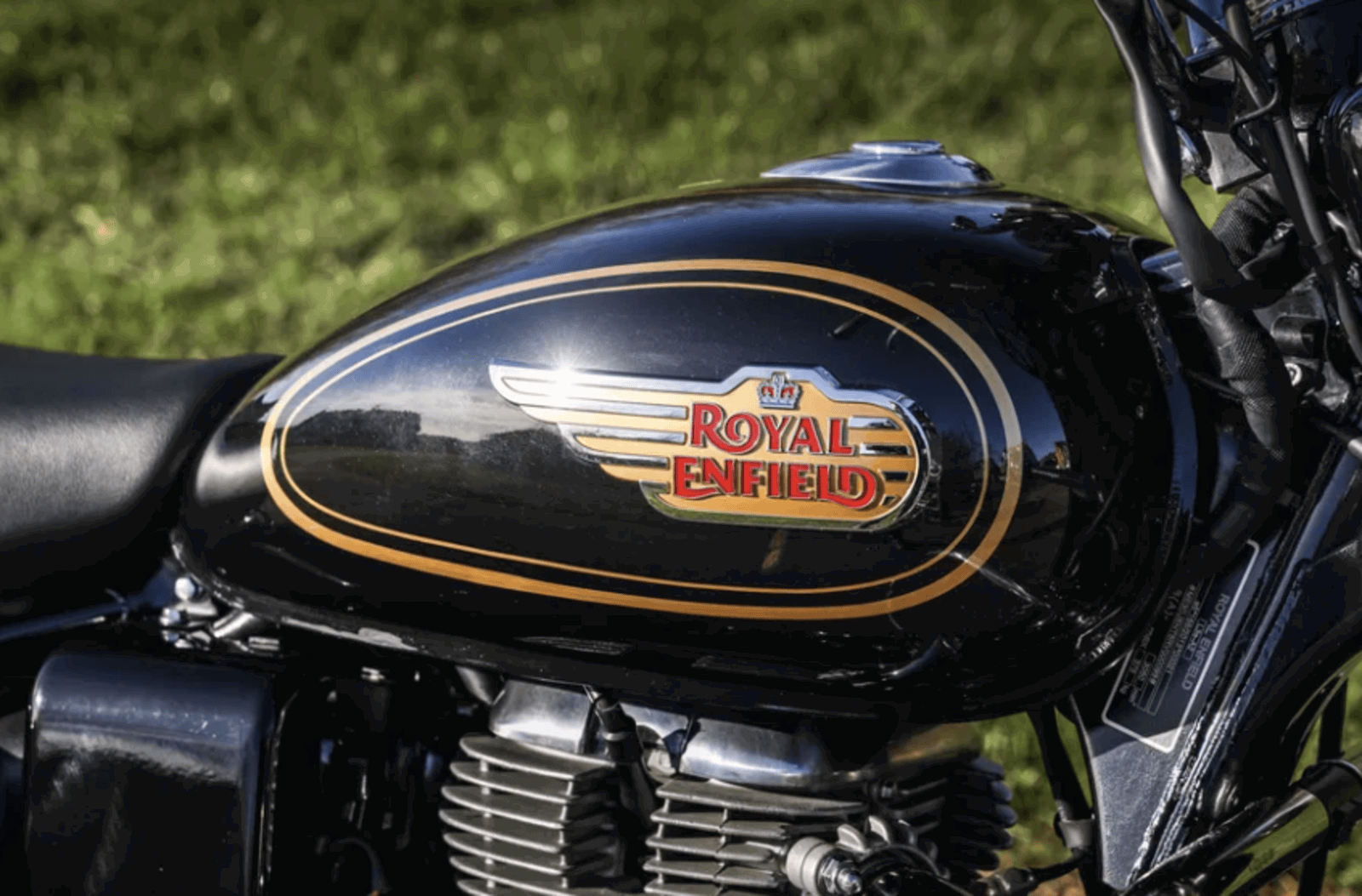 Royal Enfield Bullet 350 fuel tank