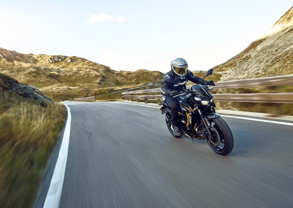 Kawasaki Z650 S riding on the road