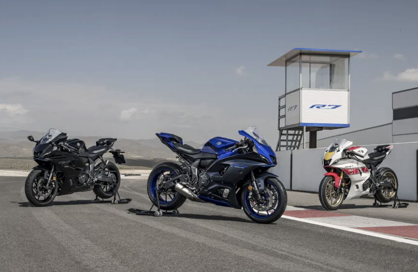 Yamaha R7 motorcycles parked on a track