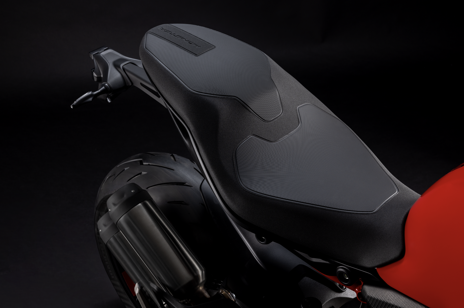 The seat is 815mm and lower options are avilable