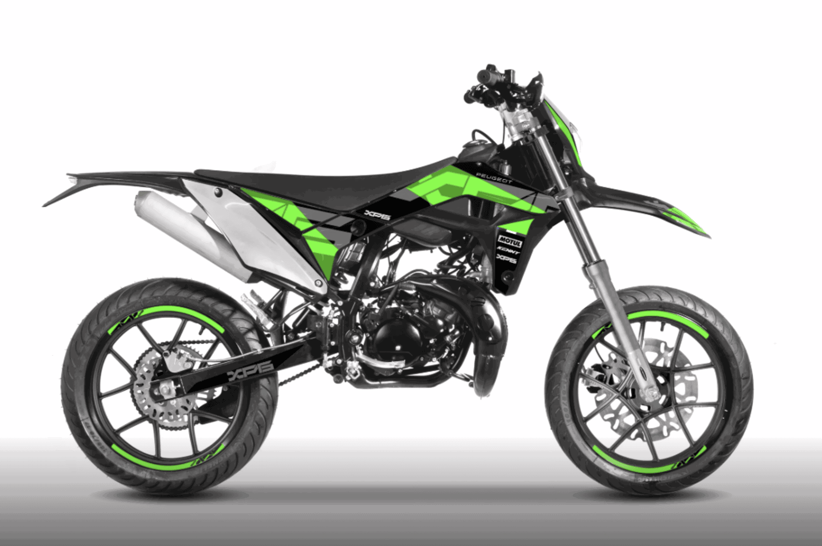 Peugeot's new gearbox-powered 50cc XP6 bike