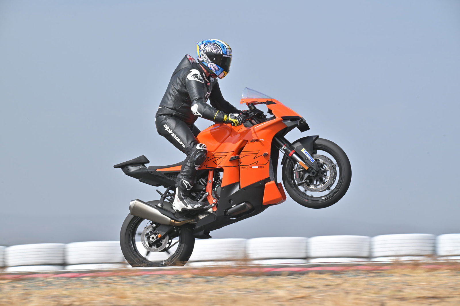 The KTM 990 RC R - track