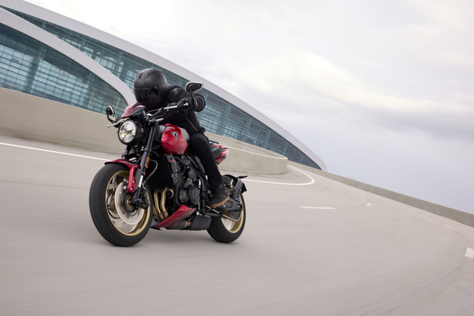 The 2026 Triumph Trident 800