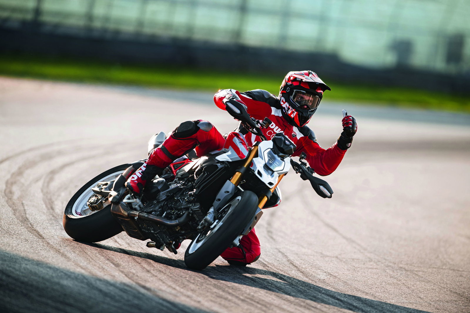 2026 Ducati Hyper Motard V2 SP - A very practical vehicle
