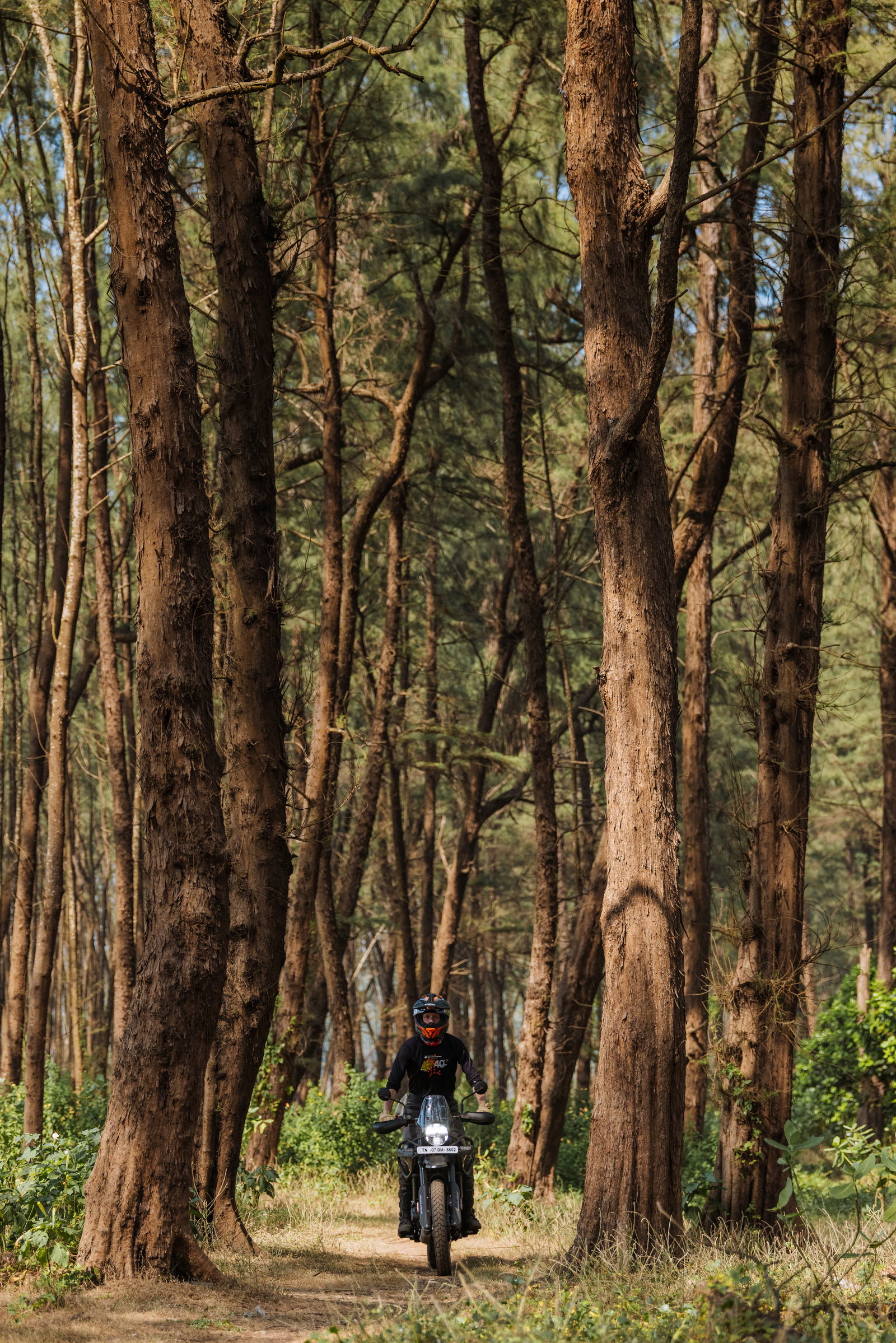 2026 Royal Enfield 450 Mana Black