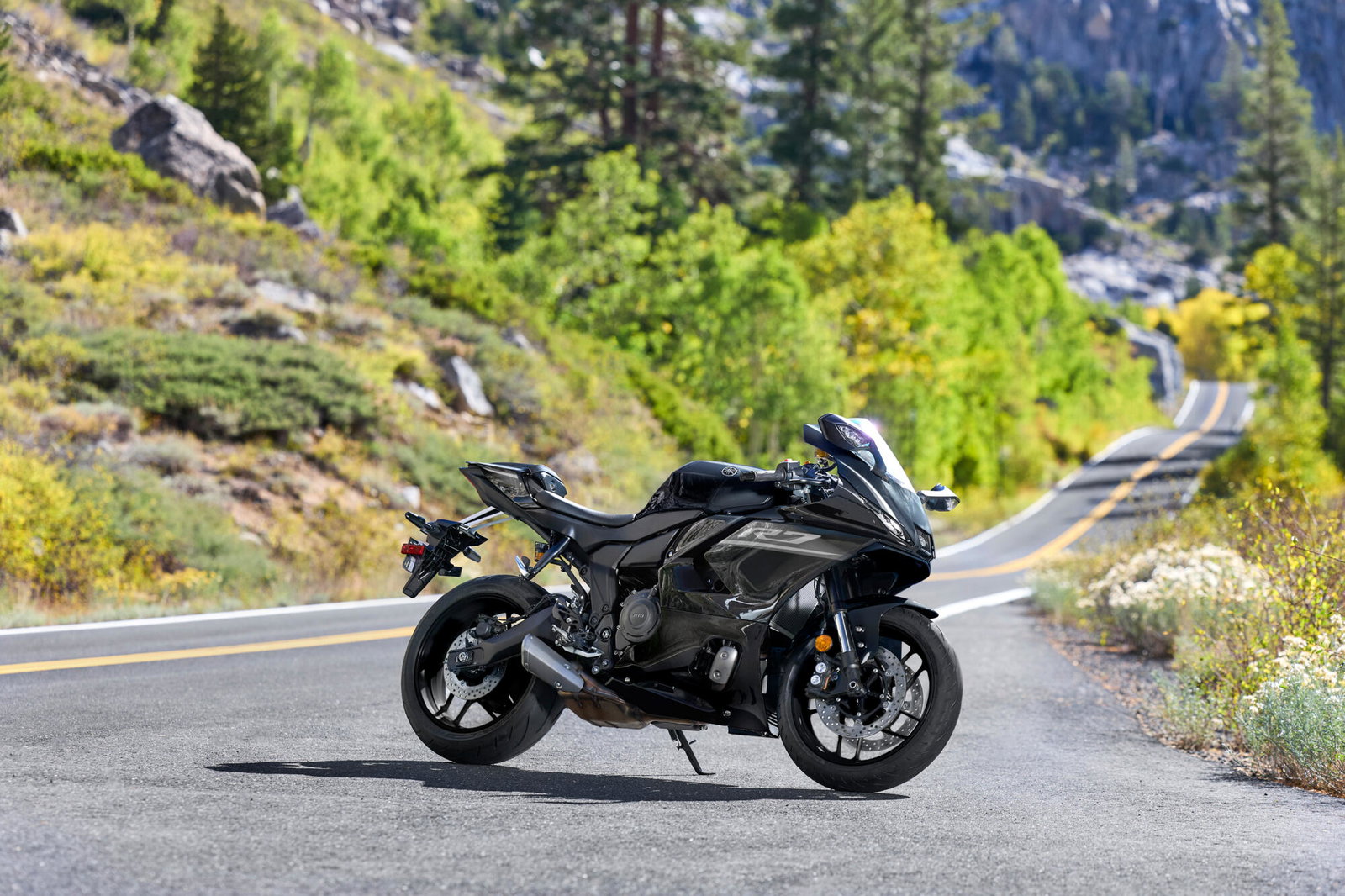 2026 Yamaha R7 at the side of the road