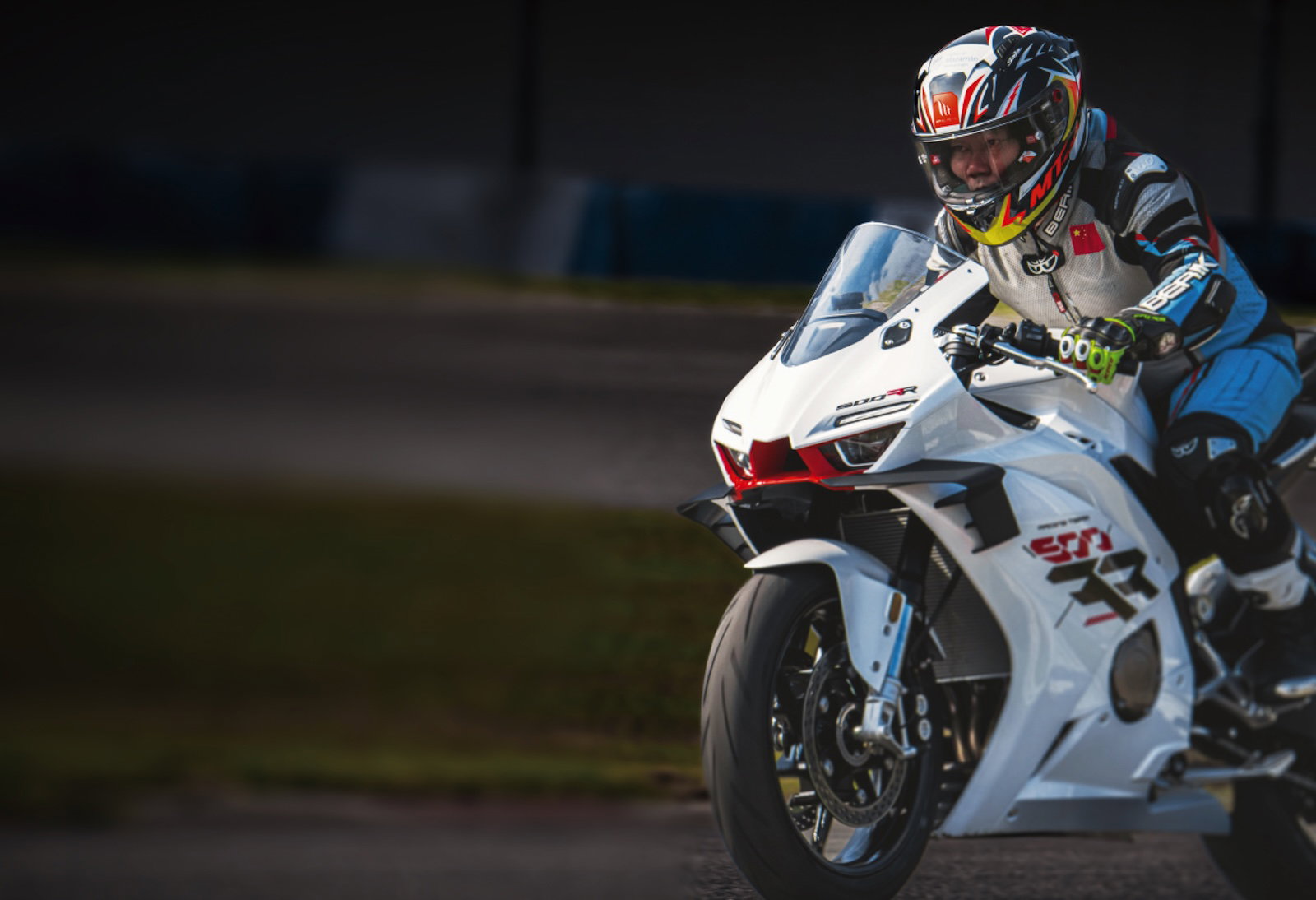 ZXMOTO makes its European debut | Visordown