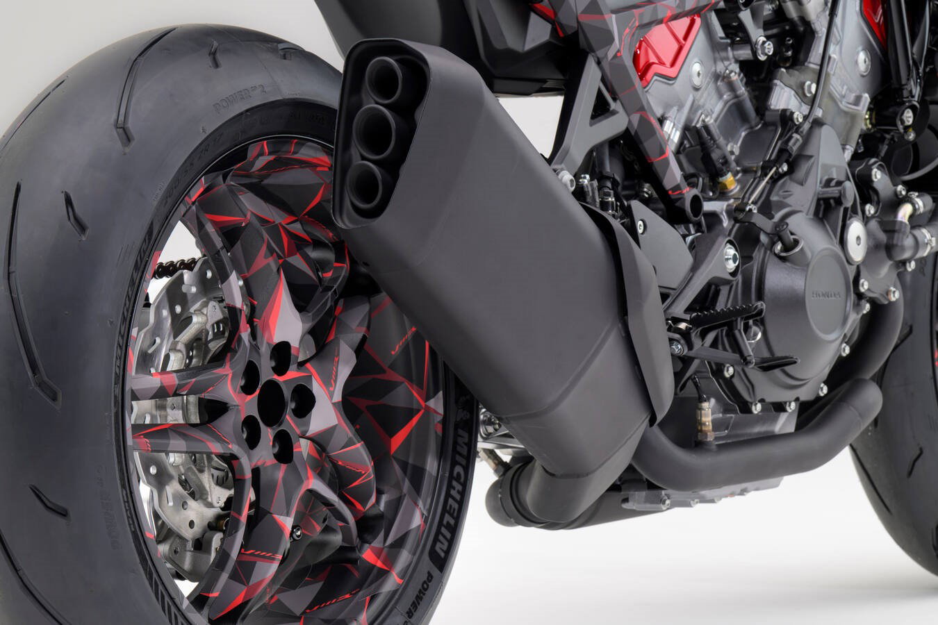 The Honda V3R E-Compressor