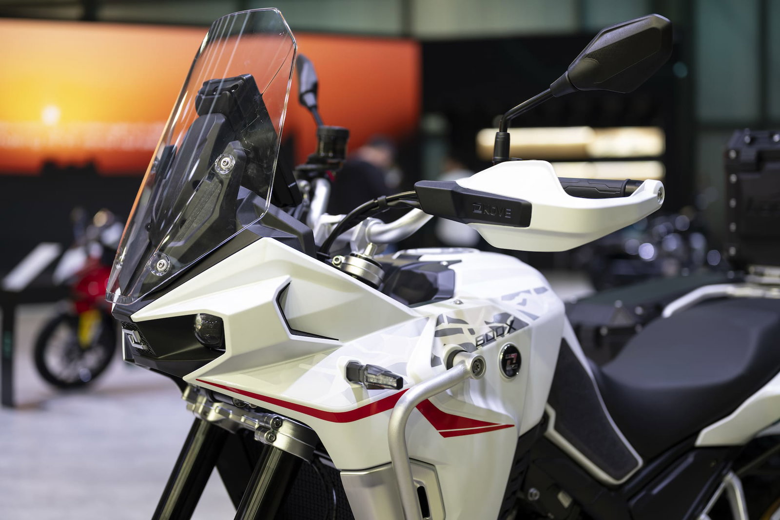Kove 800X GT