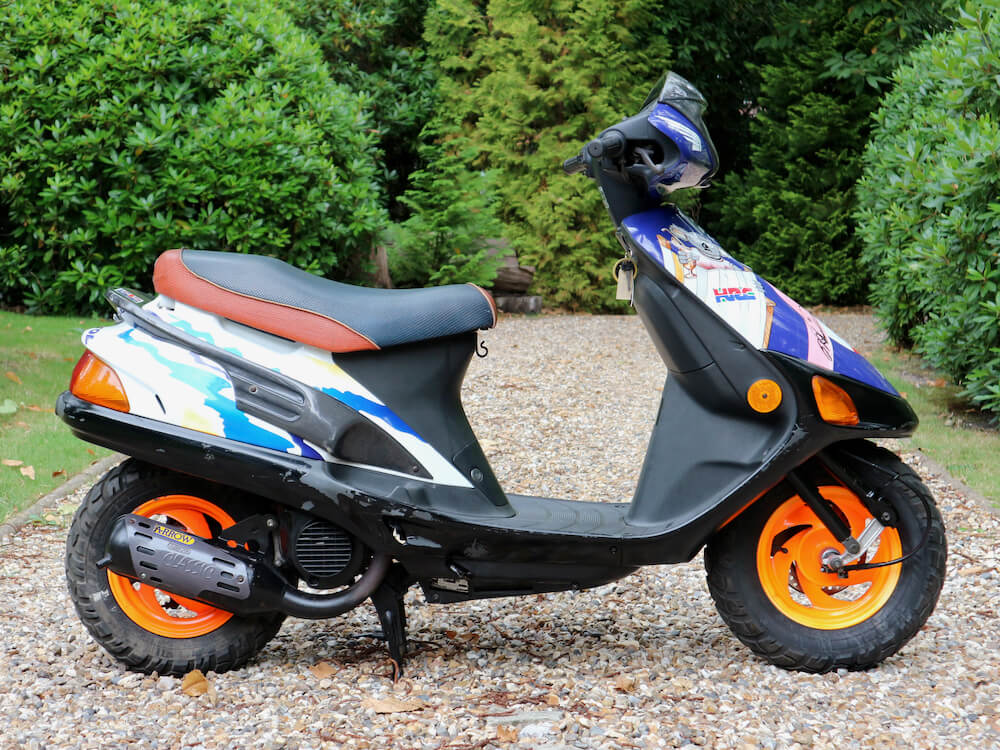 Ex-Mick Doohan Honda SJ50 Bali paddock scooter