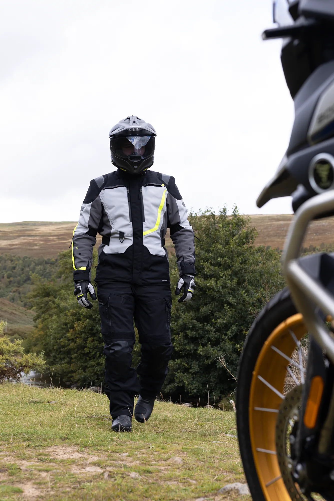 Oxford Montreal 5.0 riding suit