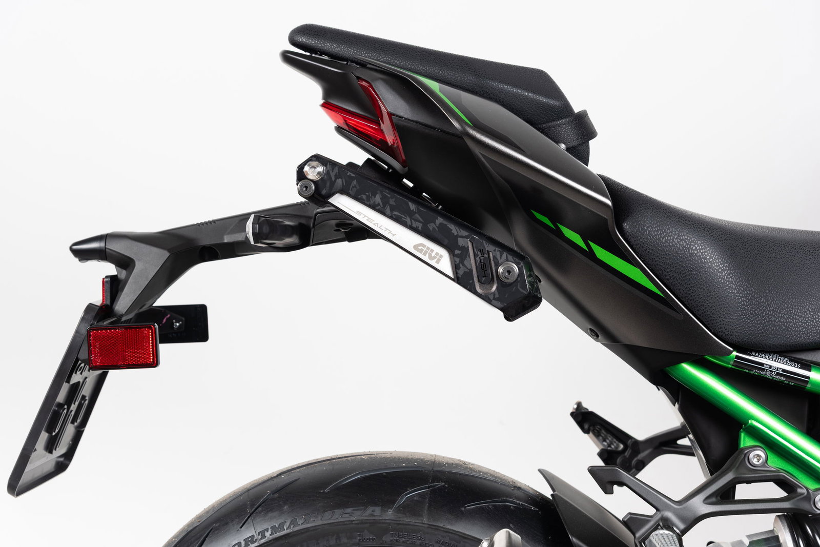 Givi Stealth system