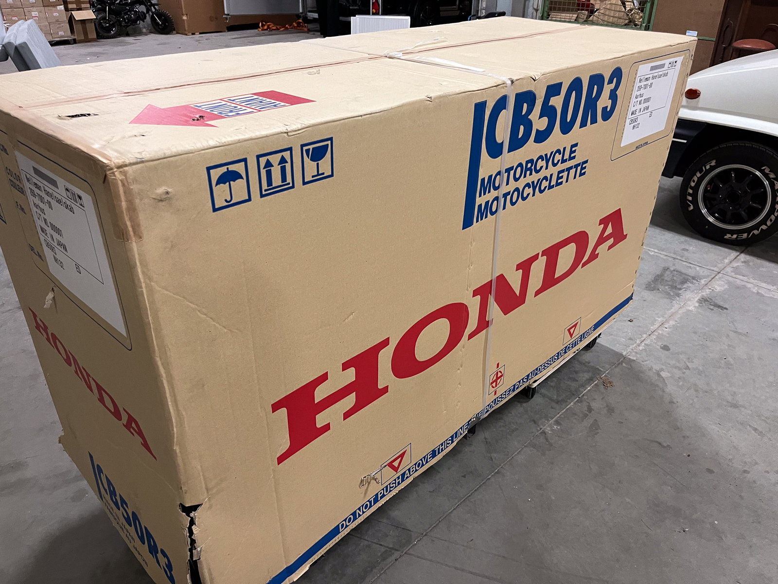 Honda CB50R in a shipping box