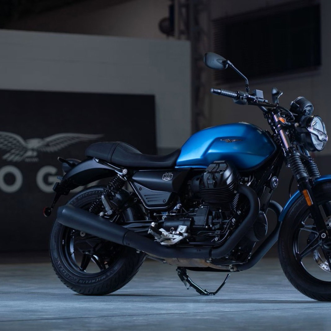 Moto Guzzi V7 Stone