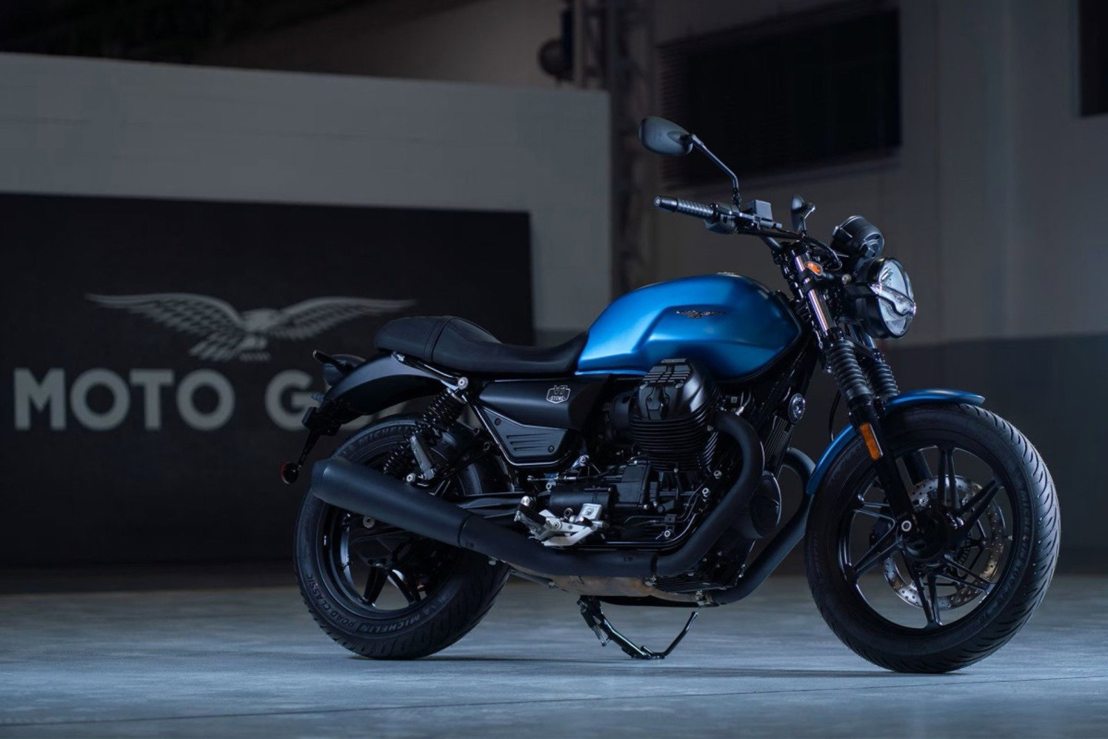 Moto Guzzi V7 Stone