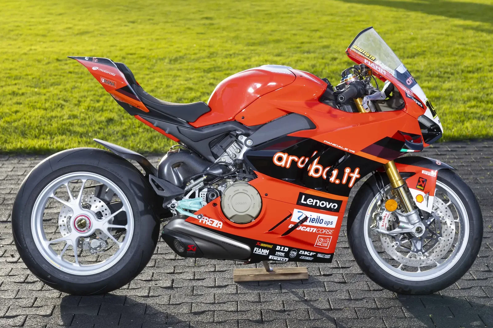 Alvaro Bautista-signed Ducati Panigale V4 WorldSBK replica