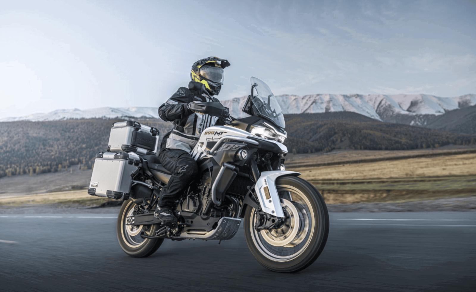 New CFMoto 800MT ES