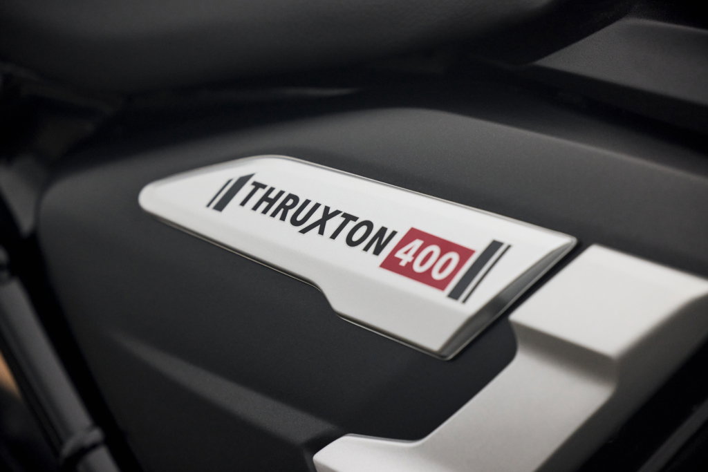 The Triumph Thruxton 400 - detail
