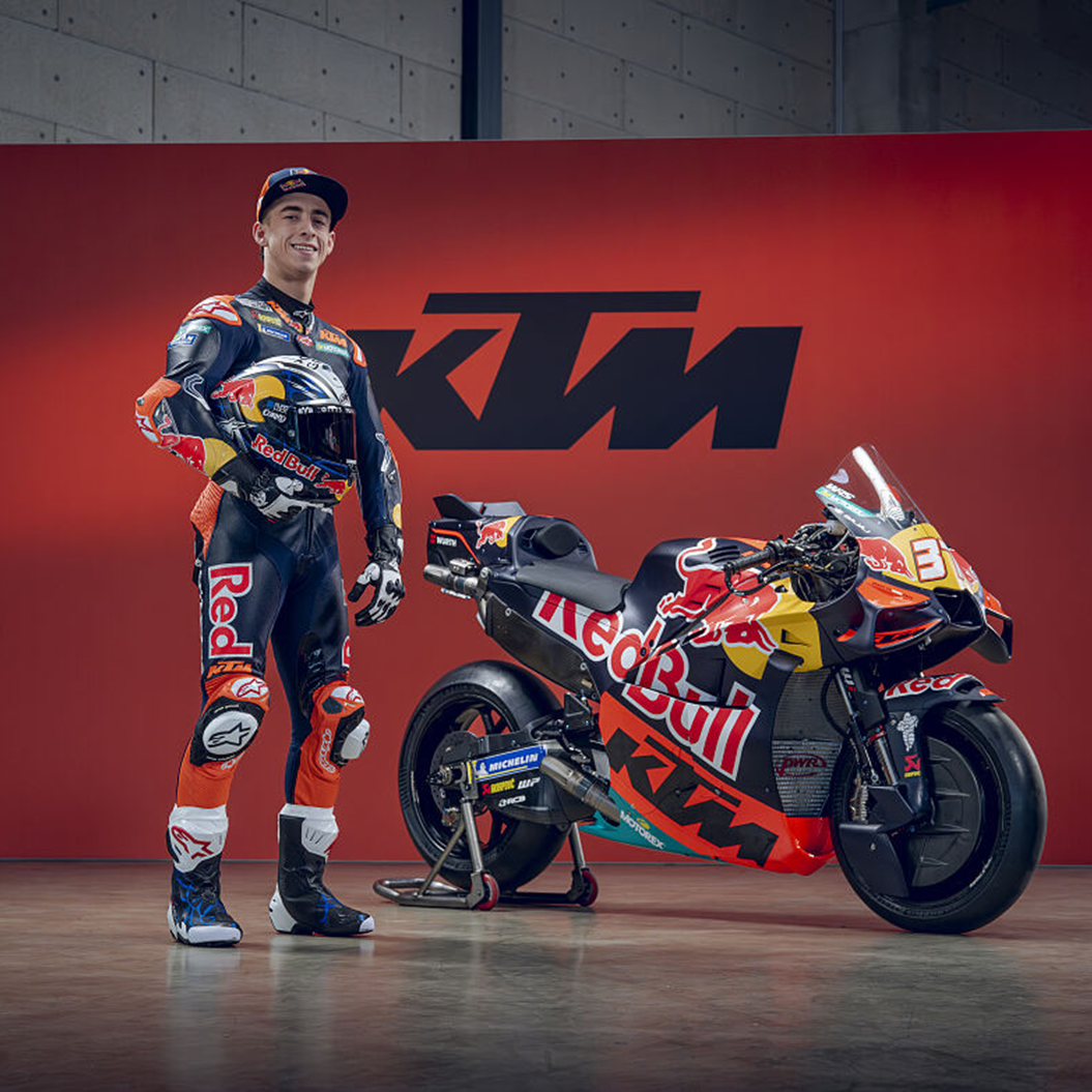 Pedro Acosta with 2026 Red Bull KTM MotoGP bike. Credit: KTM.