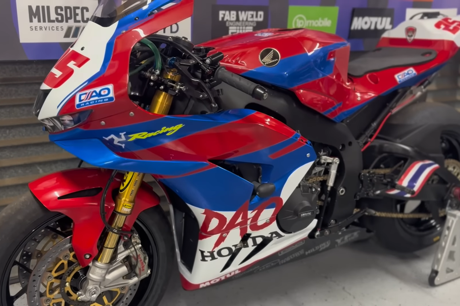 It's only January and this Honda Fireblade is the best looking