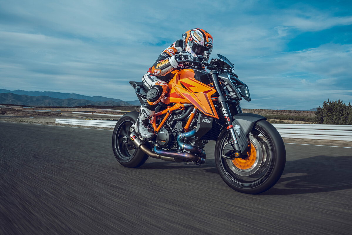 KTM 1390 Super Duke R motorcycle riding on a track