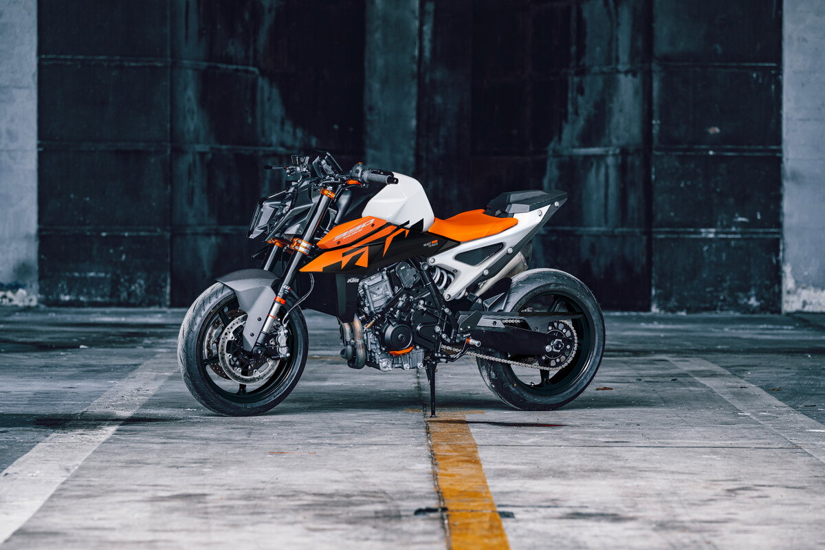 KTM's new Duke 990