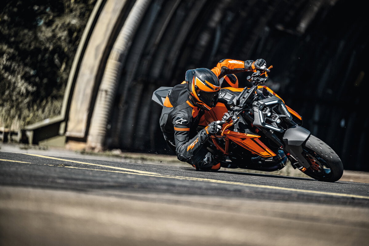 2024 KTM 1390 Super Duke R Evo