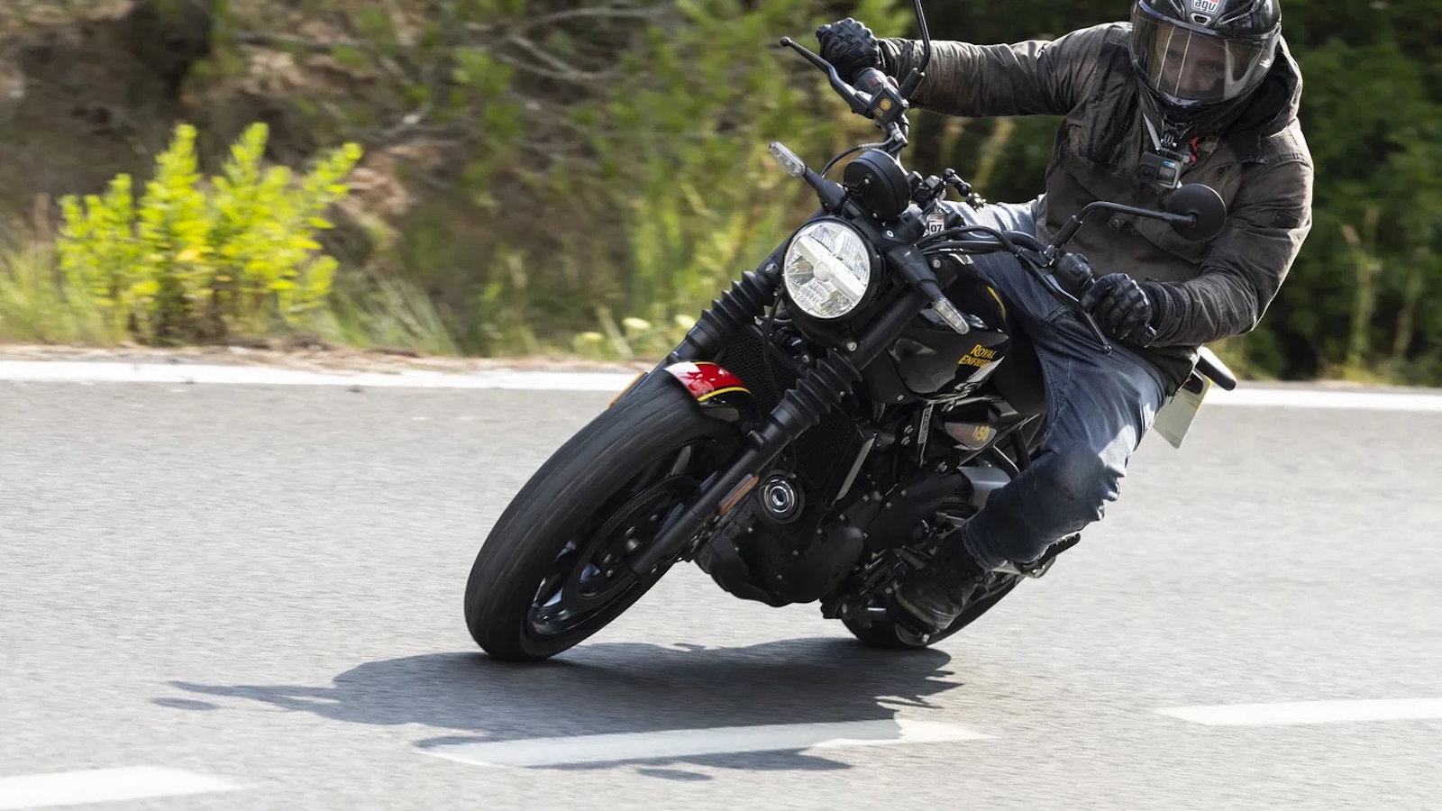 The Royal Enfield Guerilla 450