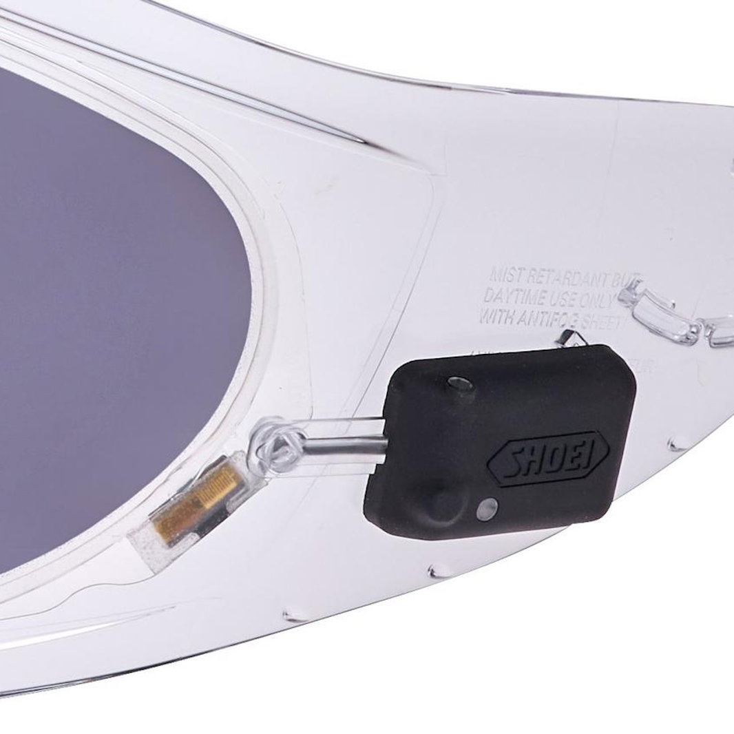 The Shoei e:Drylens system