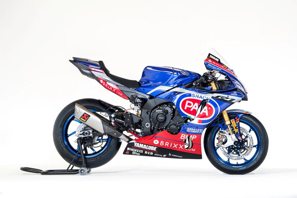 Toprak Razgatlioglu Yamaha R1 replica motorcycle